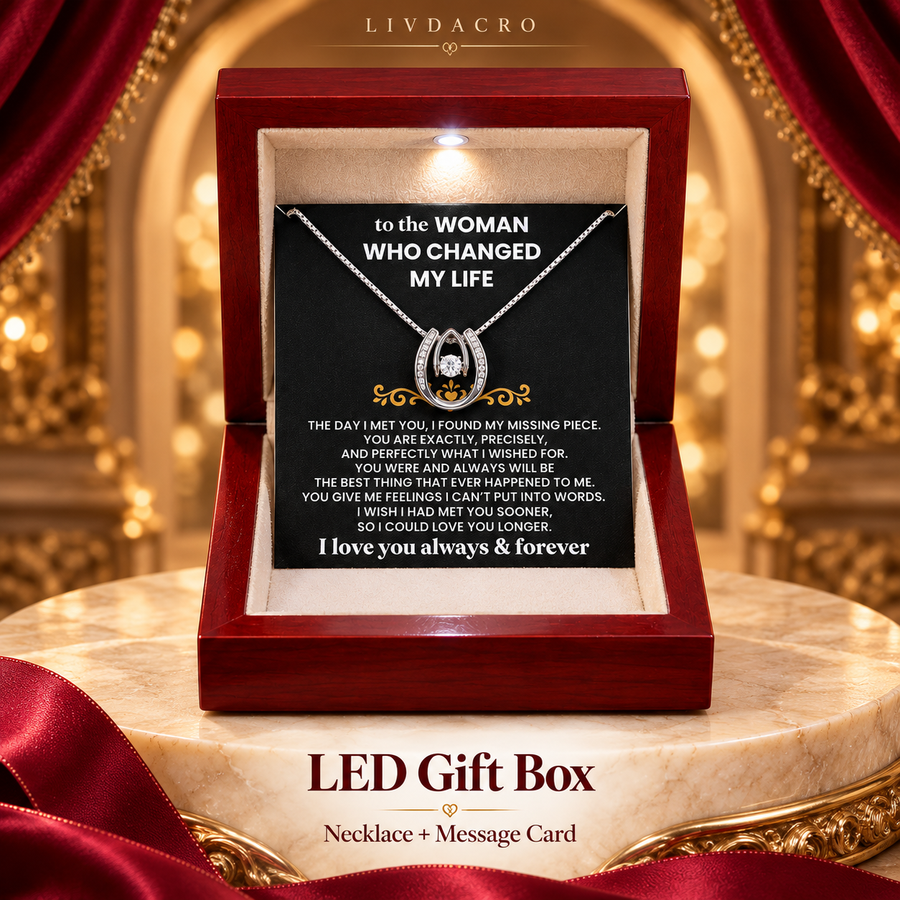 Wood-style hinged LED gift box with the same necklace and message card